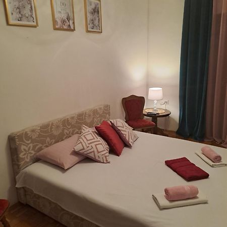 Apartmani Pandurevic 헤르섹 외부 사진
