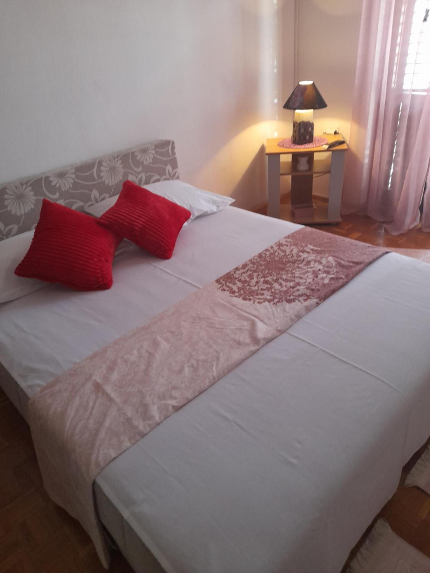 Apartmani Pandurevic 헤르섹 객실 사진