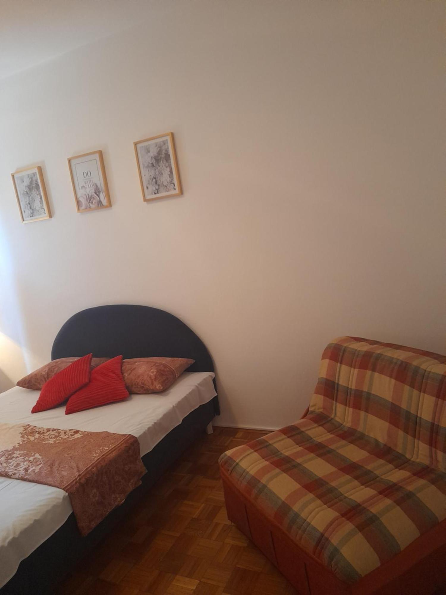 Apartmani Pandurevic 헤르섹 객실 사진