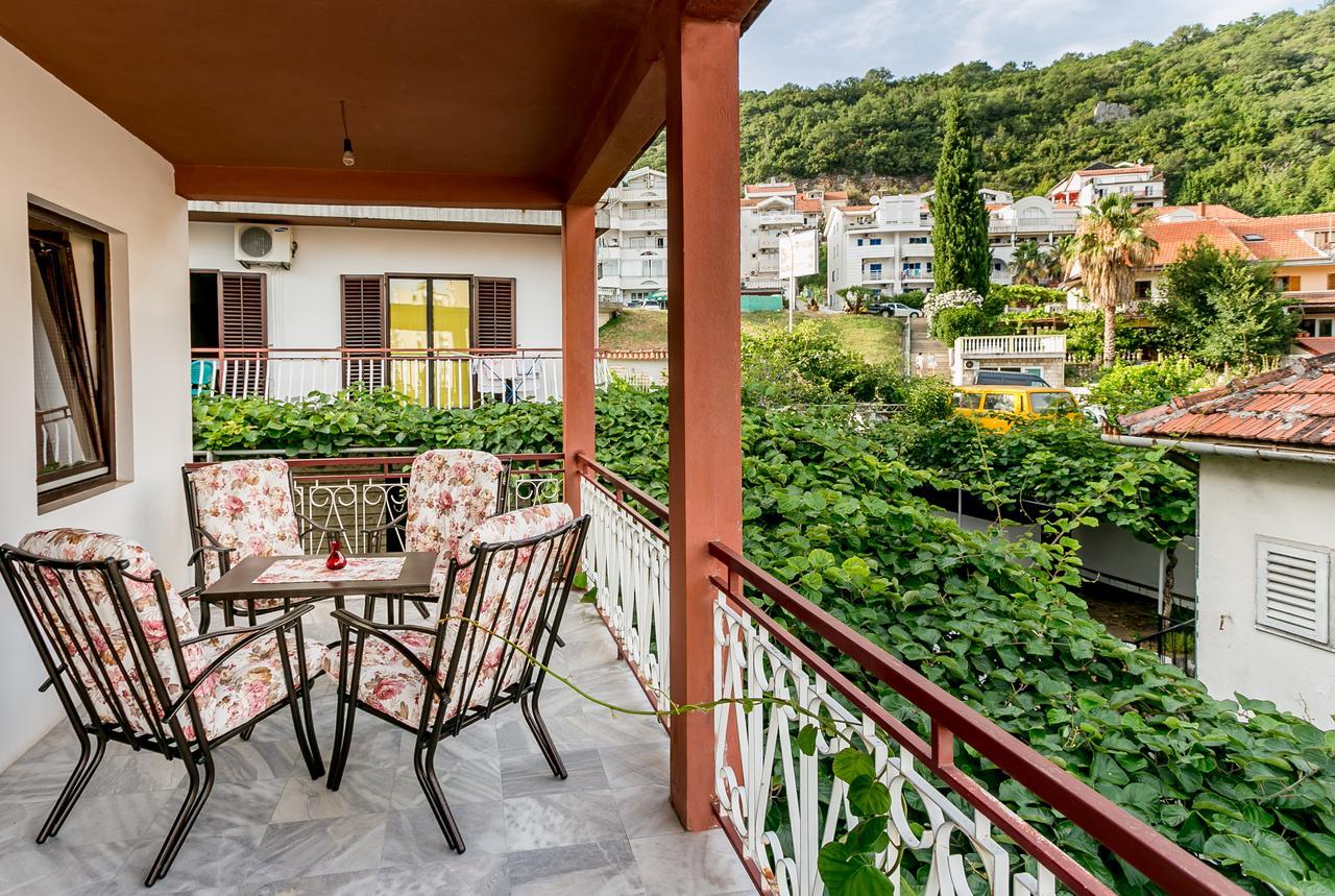 Apartmani Pandurevic 헤르섹 외부 사진