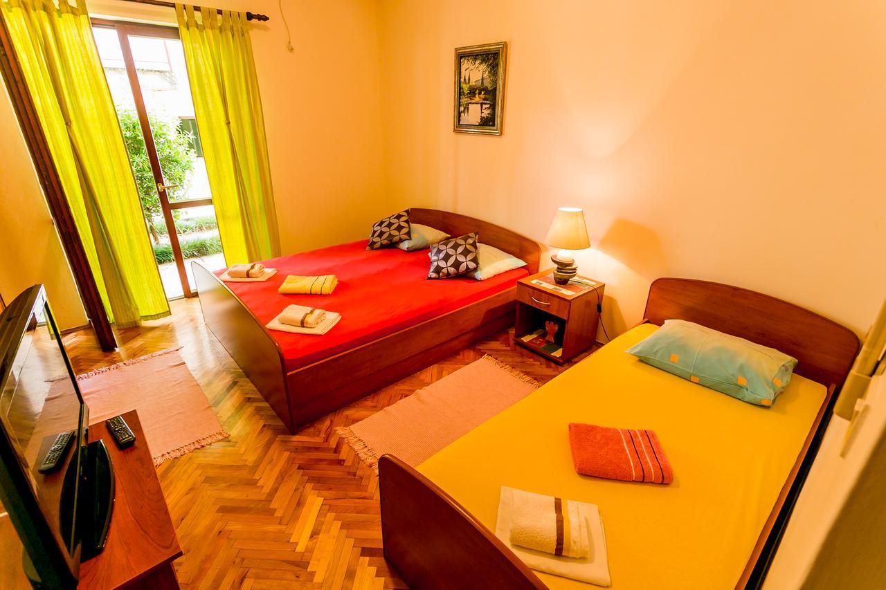 Apartmani Pandurevic 헤르섹 외부 사진