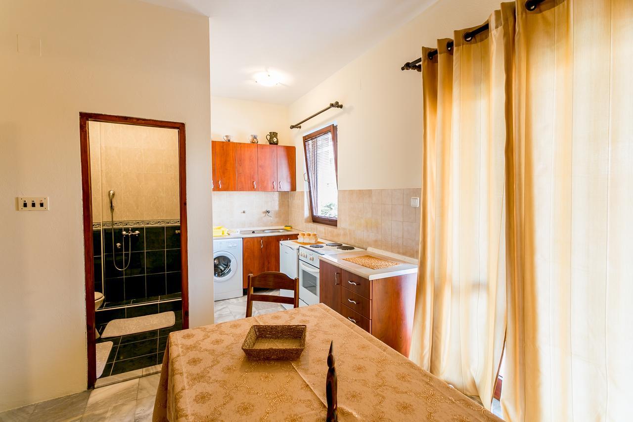 Apartmani Pandurevic 헤르섹 외부 사진