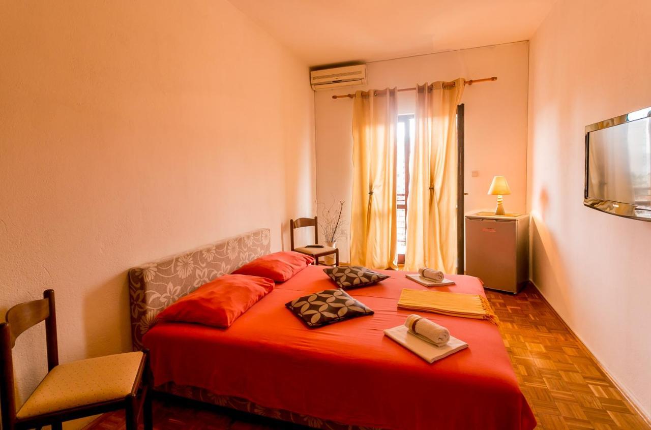 Apartmani Pandurevic 헤르섹 외부 사진